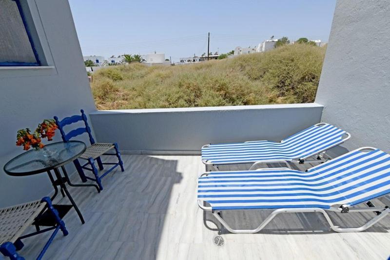Lunar Santorini Hotel Периса Екстериор снимка