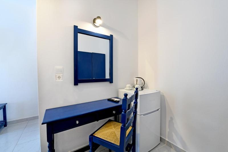 Lunar Santorini Hotel Периса Екстериор снимка