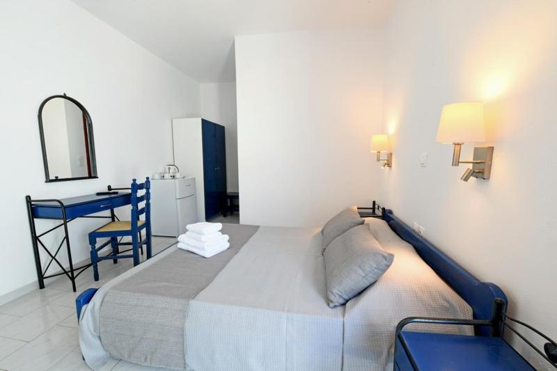 Lunar Santorini Hotel Периса Екстериор снимка