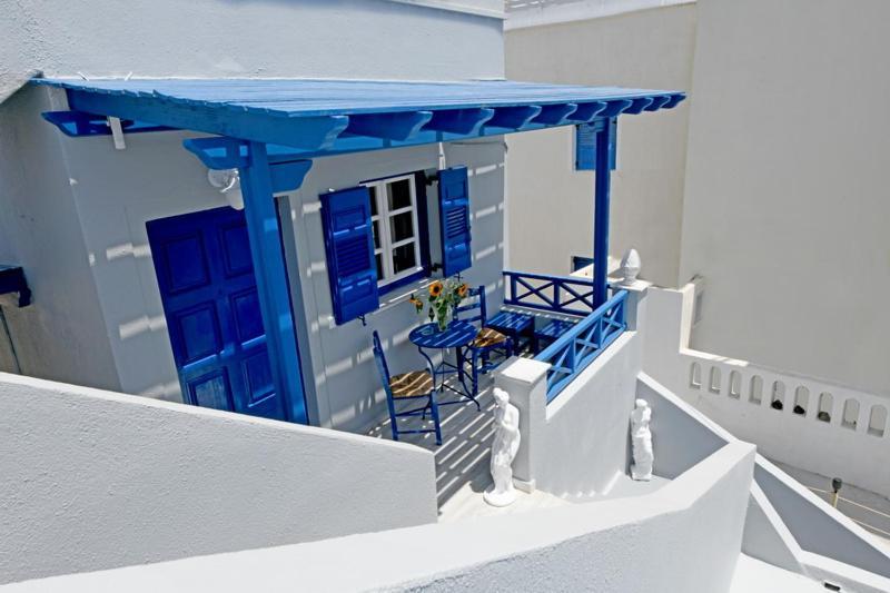 Lunar Santorini Hotel Периса Екстериор снимка