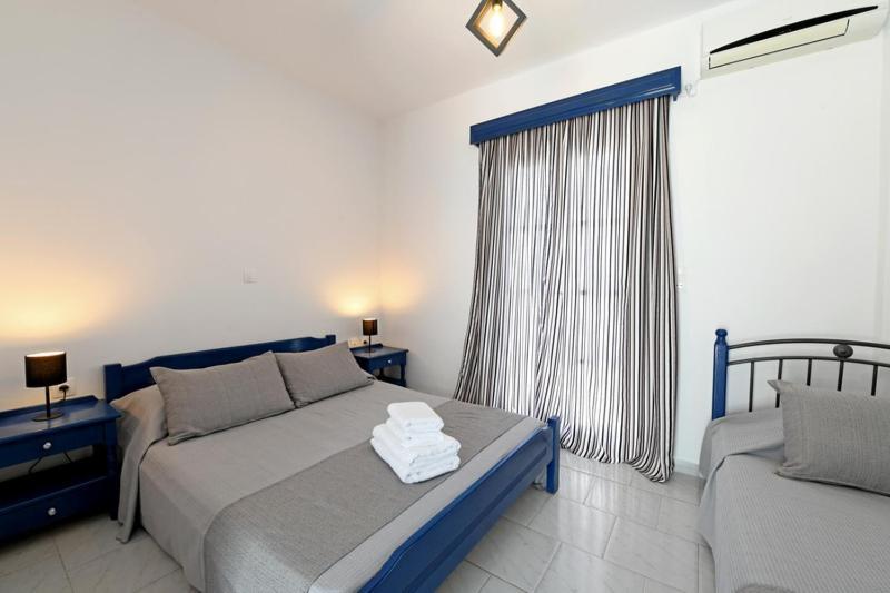 Lunar Santorini Hotel Периса Екстериор снимка