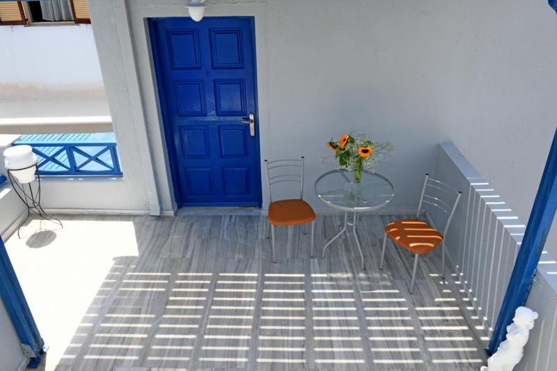 Lunar Santorini Hotel Периса Екстериор снимка