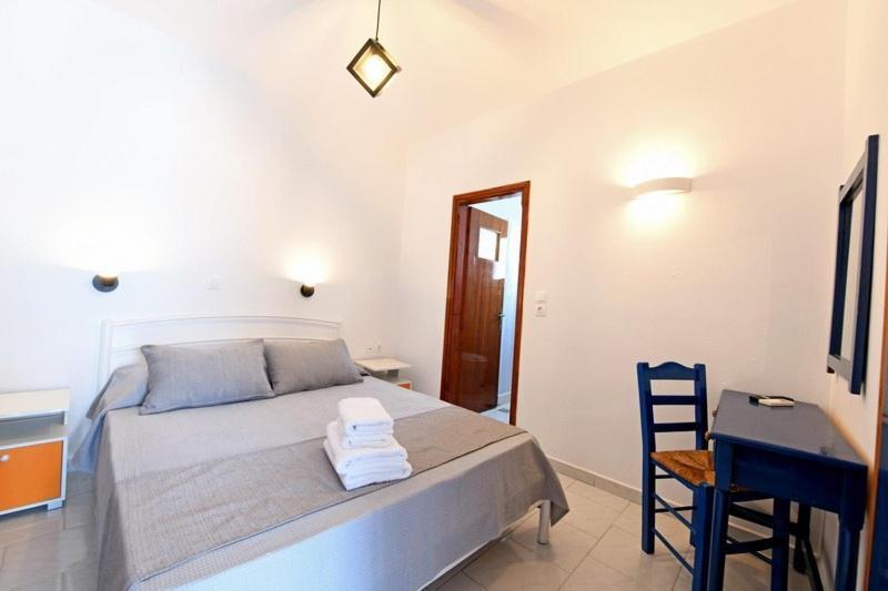 Lunar Santorini Hotel Периса Екстериор снимка